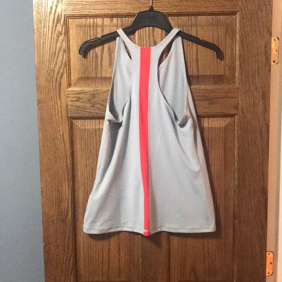 Under Armour Razorback Workout tank! - Picture 3 of 4
